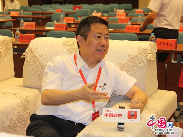 紅豆為什么贏？看周氏三代從手工作坊到國際布局